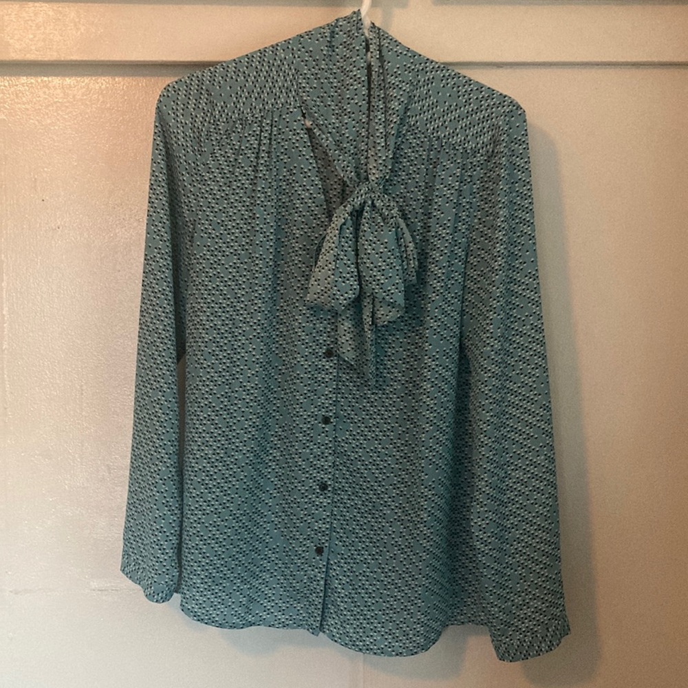 Dress shirt